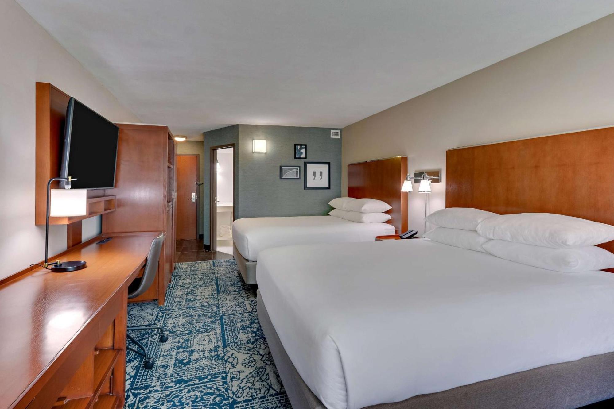 Drury Inn & Suites San Antonio Airport Екстериор снимка