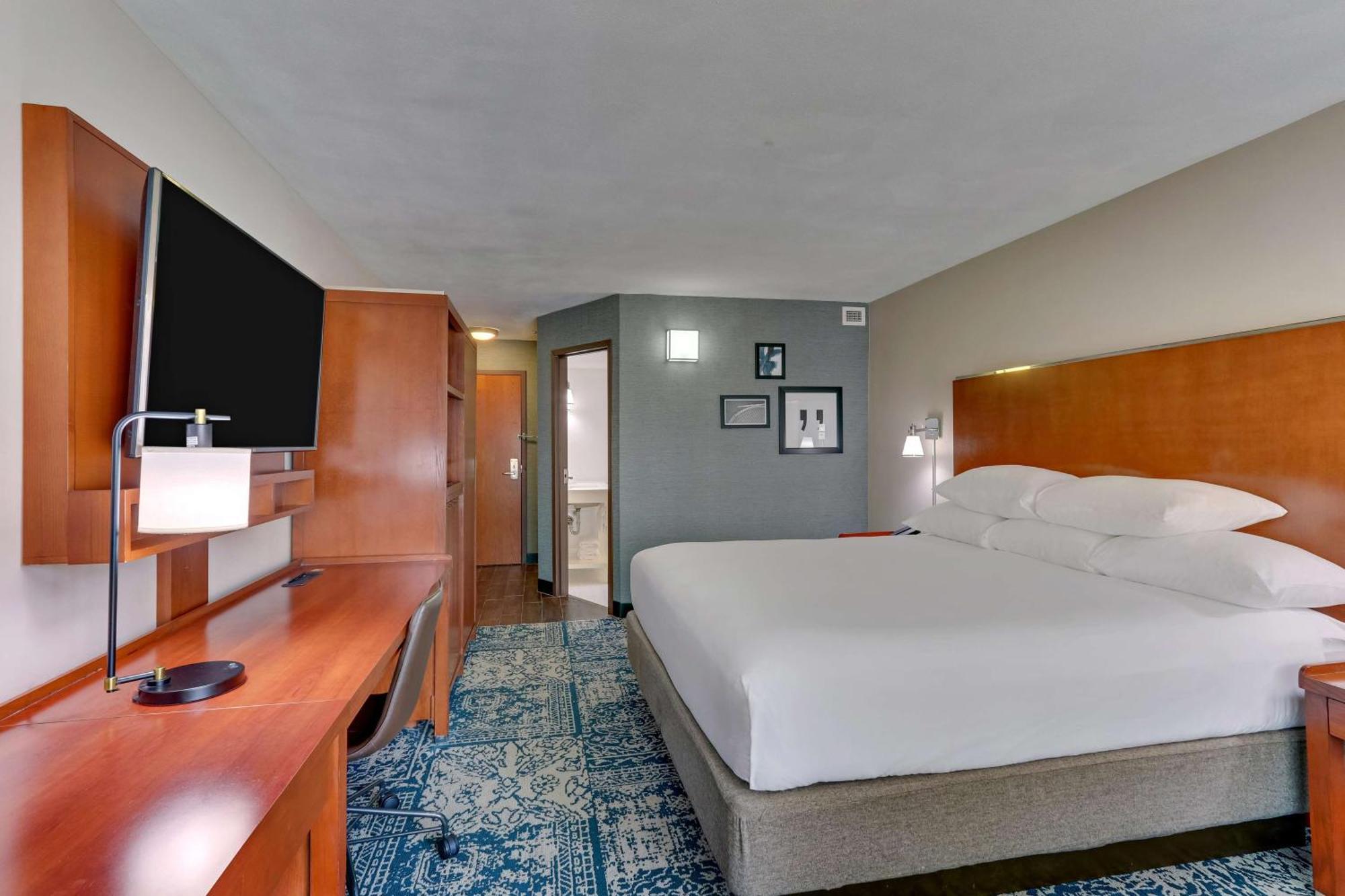 Drury Inn & Suites San Antonio Airport Екстериор снимка