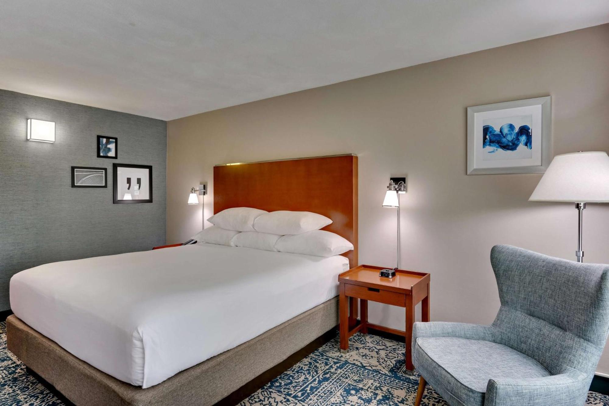 Drury Inn & Suites San Antonio Airport Екстериор снимка