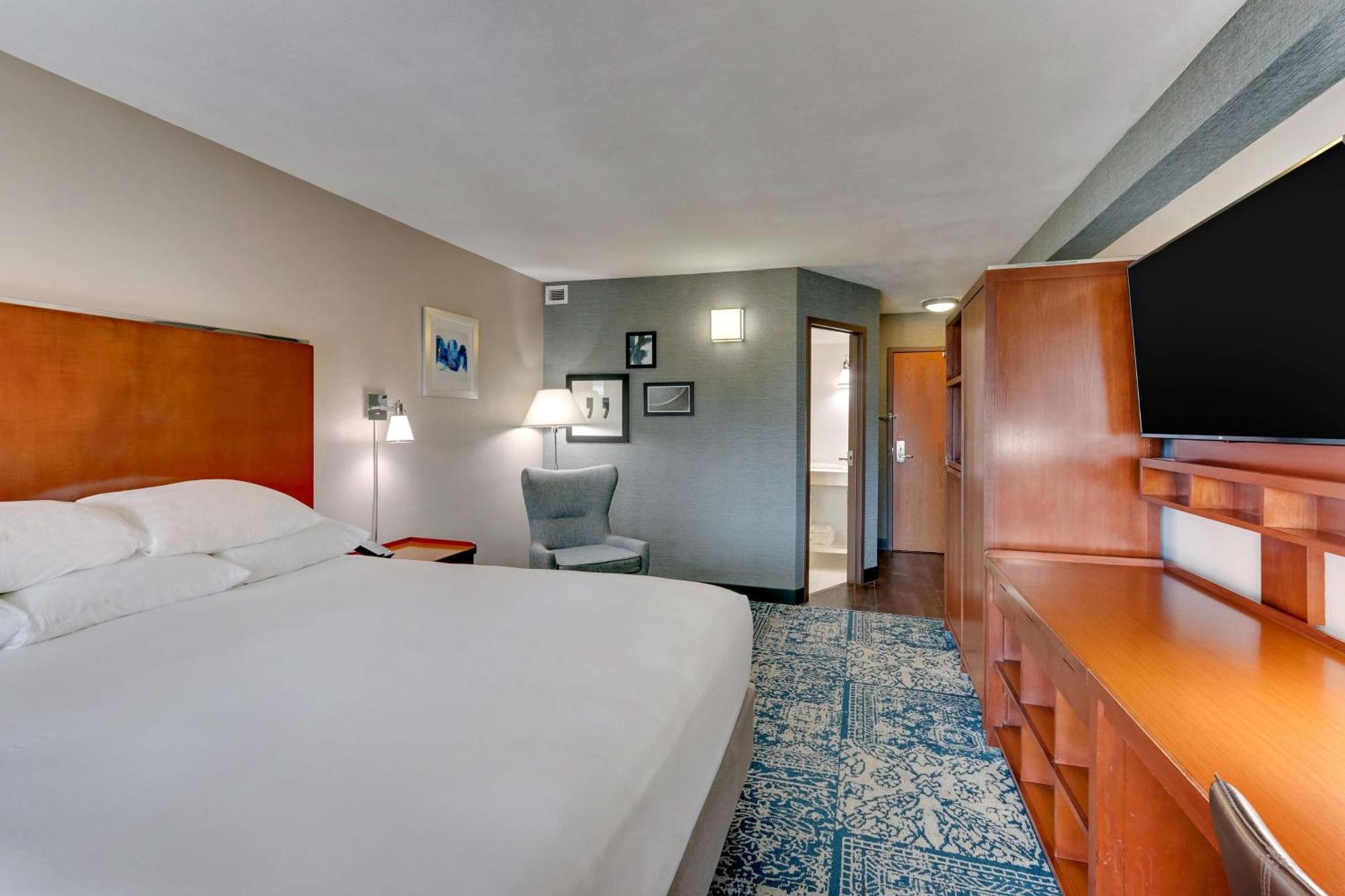 Drury Inn & Suites San Antonio Airport Екстериор снимка