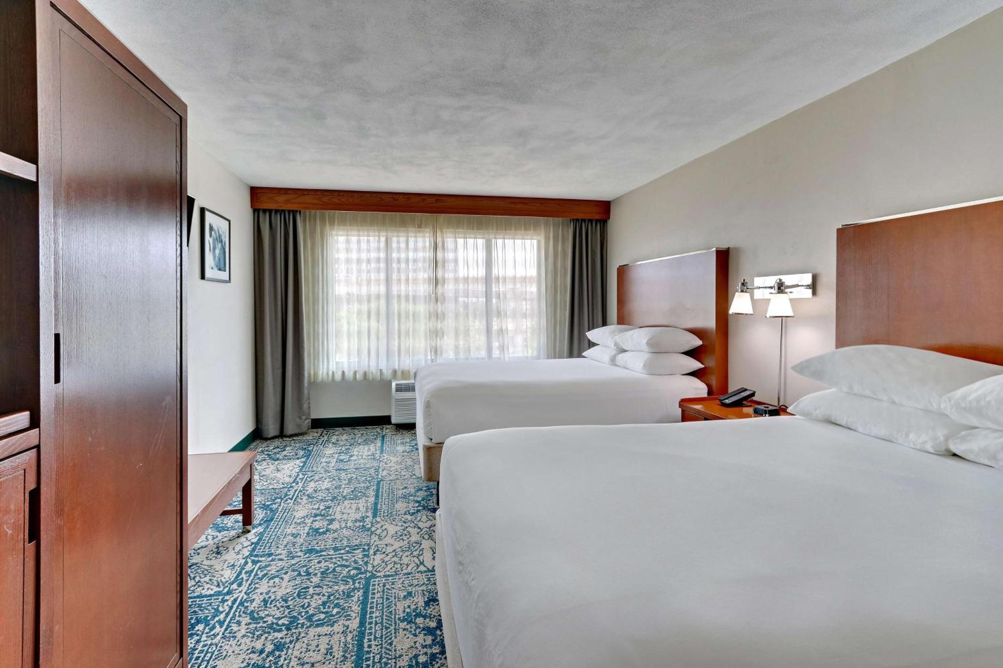 Drury Inn & Suites San Antonio Airport Екстериор снимка