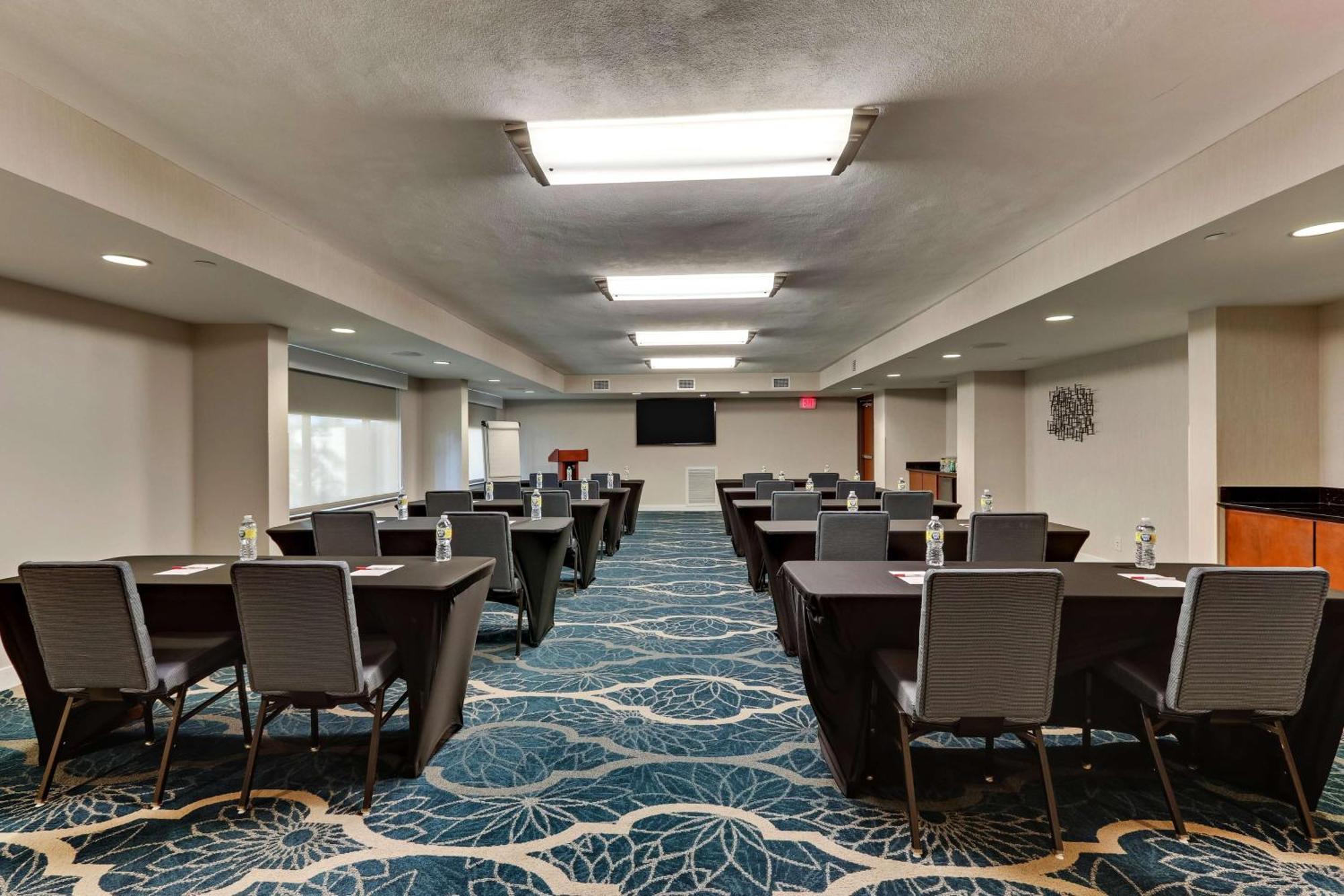 Drury Inn & Suites San Antonio Airport Екстериор снимка