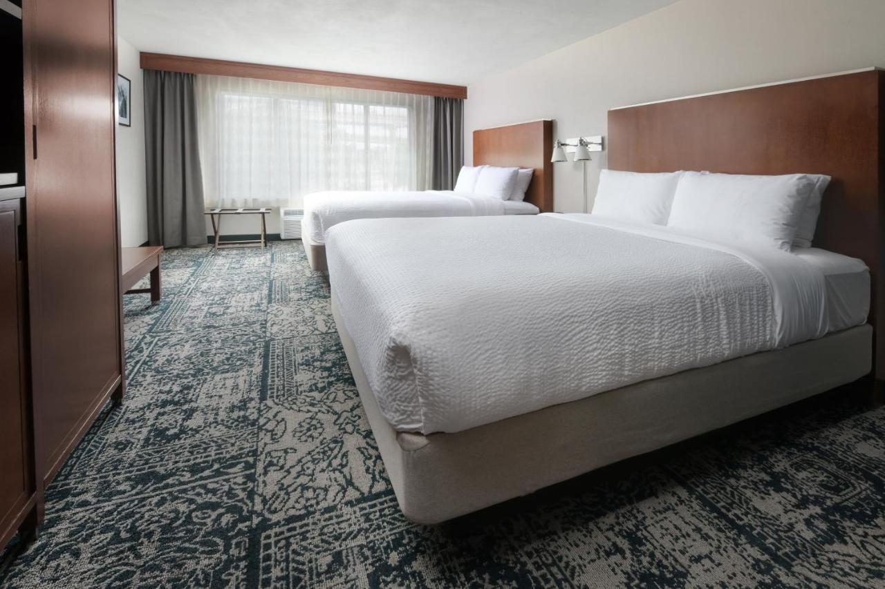 Drury Inn & Suites San Antonio Airport Екстериор снимка